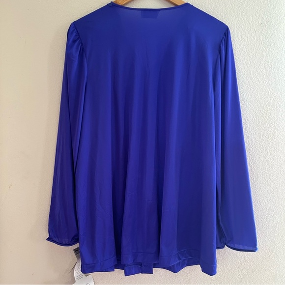 Vanity Fair | Purple Pajama Top - Picture 4 of 8